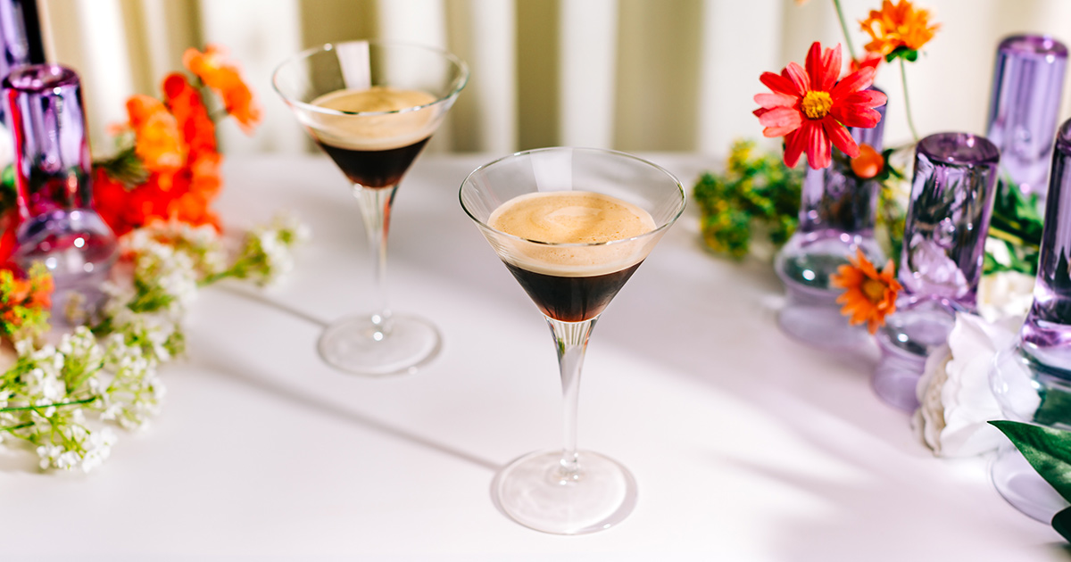 Caffè Shakerato by La Tazza d'oro Caffè Shakerato by La Tazza d'oro